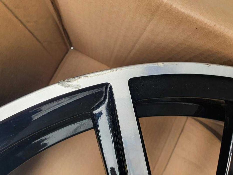 Oryginalna felga 22cale Mercedes AMG GLS GLE A1674.017500 PA138