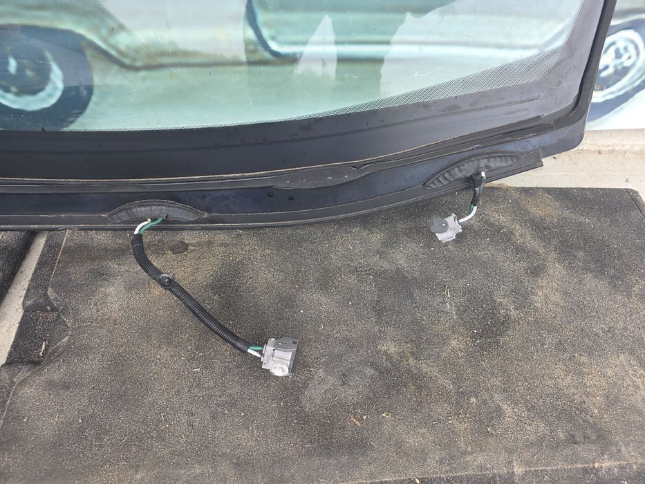 Лобове скло повний підігрів на Toyota RAV4 19-21 року