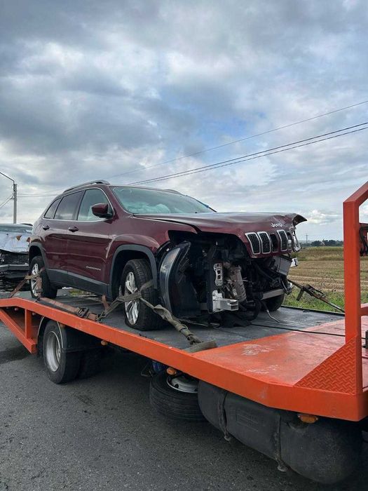 Послуги евакуатора цілодобово