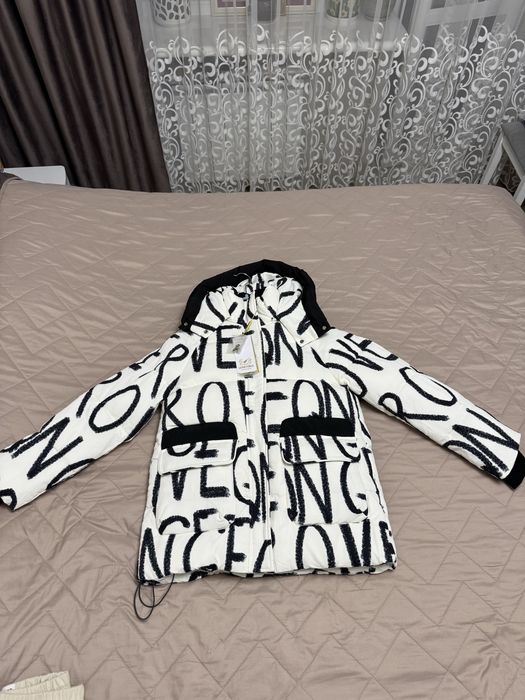 Куртка зимова з принтом