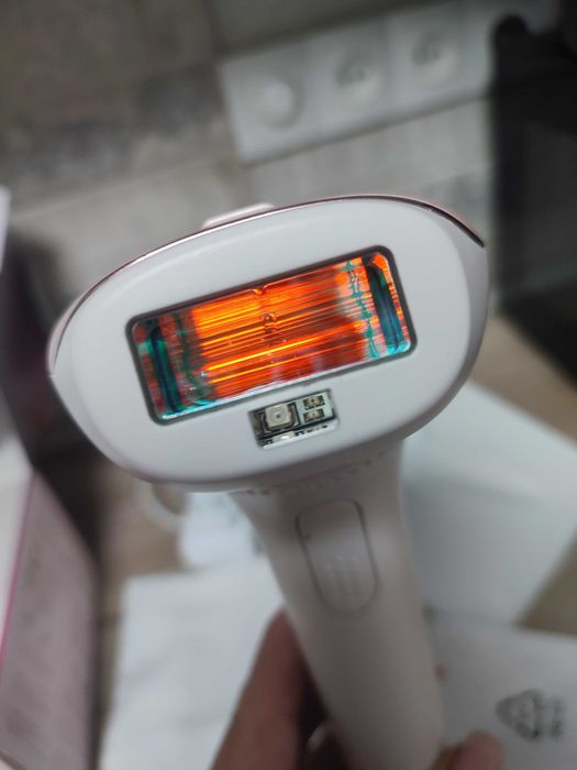 Фото епілятор Phillips Lumea Advanced