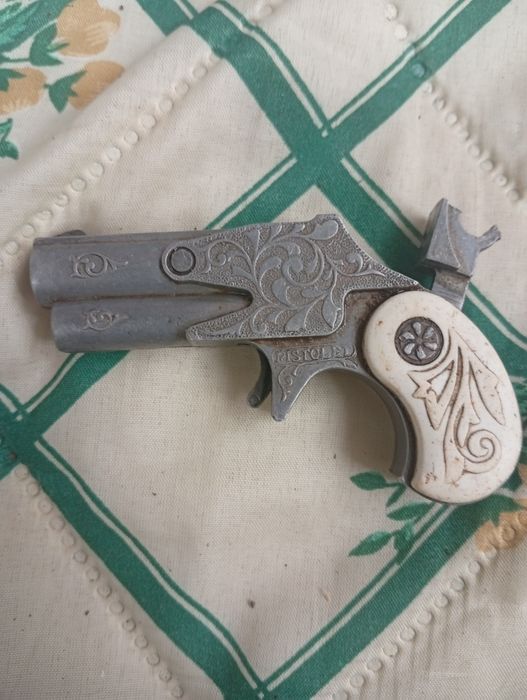 Продам Пистолет времён СССР.