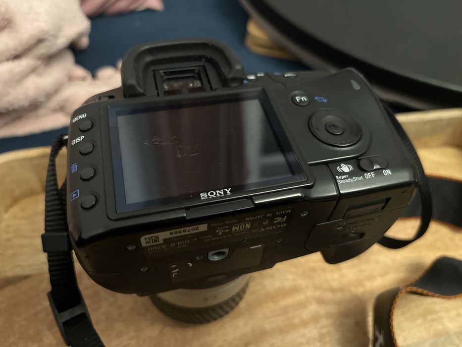 Lustrzanka Sony DSLR-A200