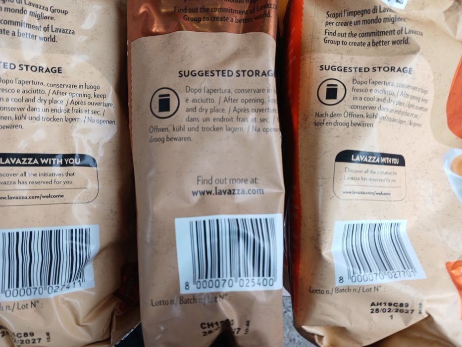 Кава зернова Лавацца Lavazza  класіко, арома, густосо , Італія
