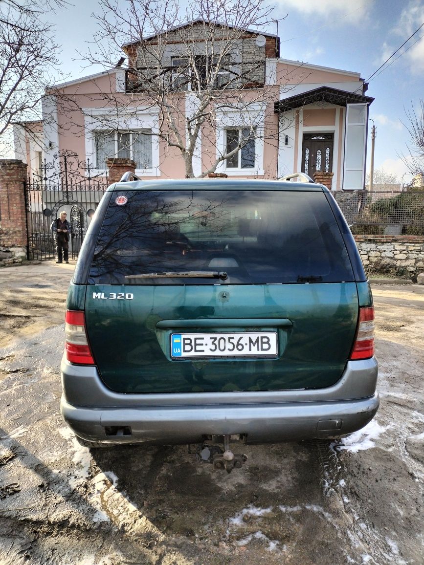 Mersedes ml320 w163
