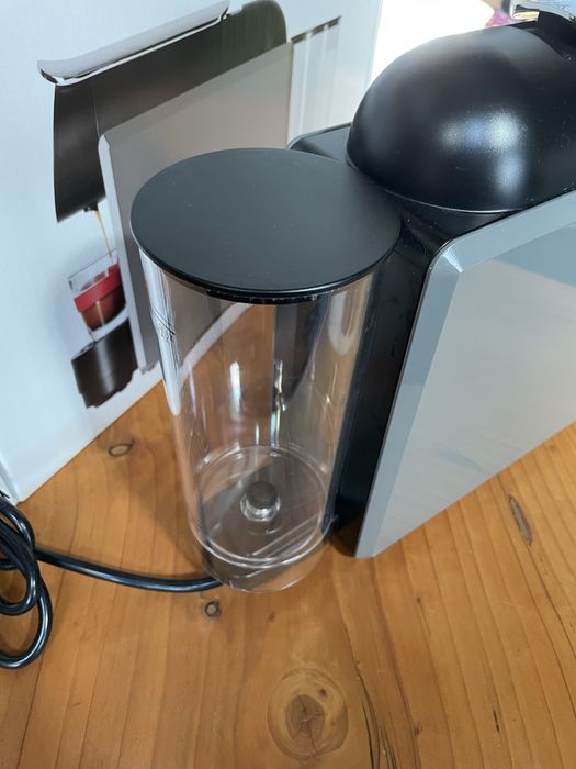 Máquina de Café Delta Mini Qool