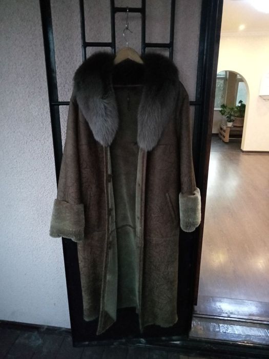 Продам брендовую дублёнку из овчины