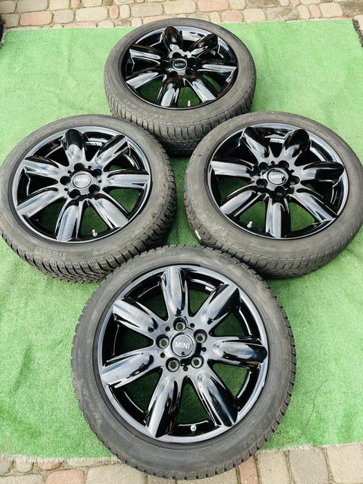 Диски легкосплавні 5/112 R17 Mini Cooper 7J ET-47 з резиною 195/55 R17