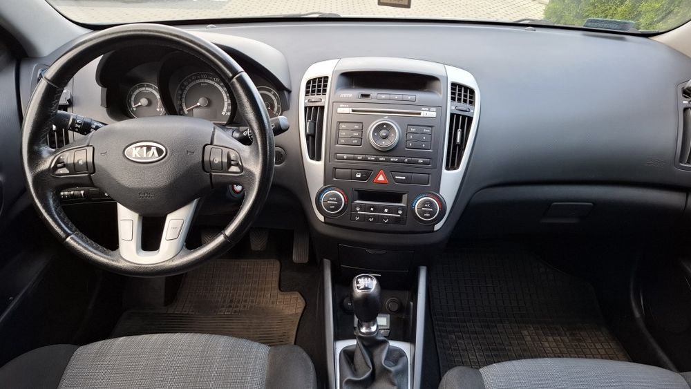 KIA CEED 1.4 90 KM 2009 r.