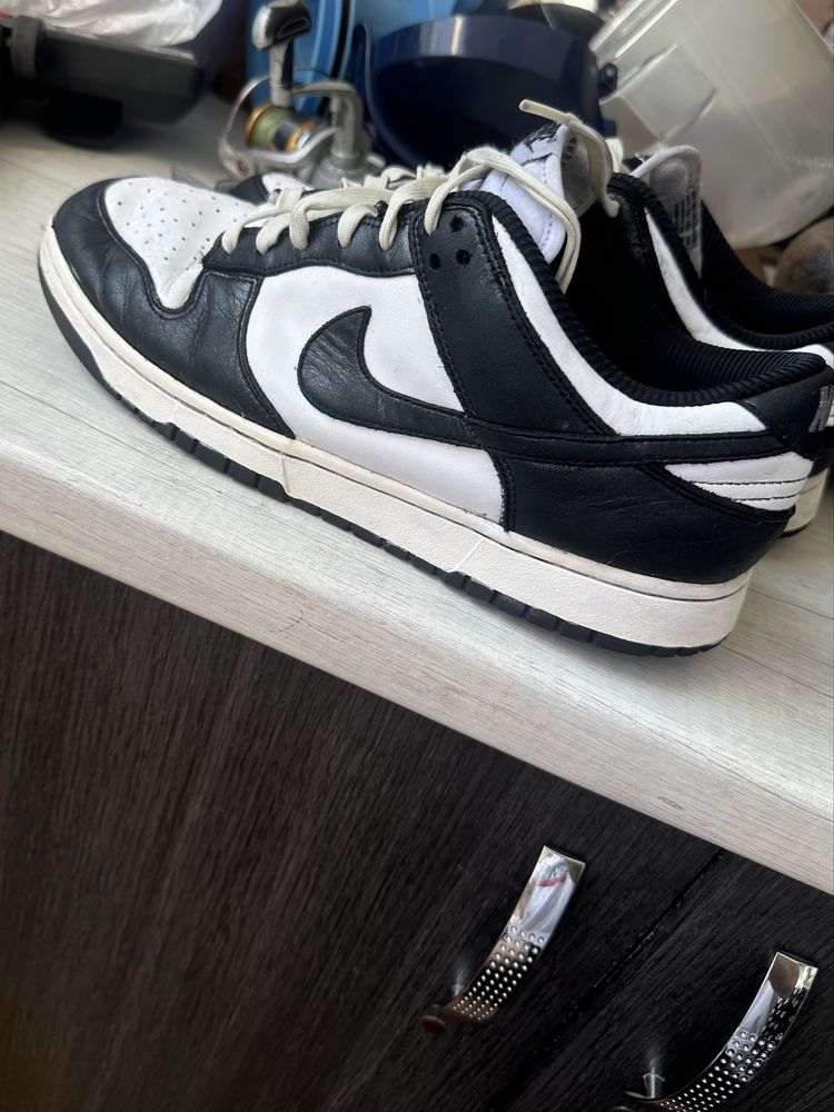Продам кроссовки Nike dunk panda