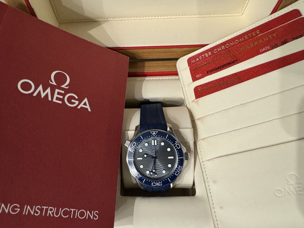 Omega seamaster 300