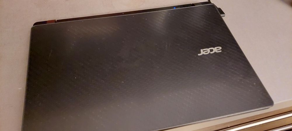 Acer aspire v3-371 i3 8gb ram