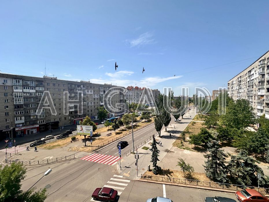 ‼️Центральный рынок. Сталинка. Автономное отопление. По программе.