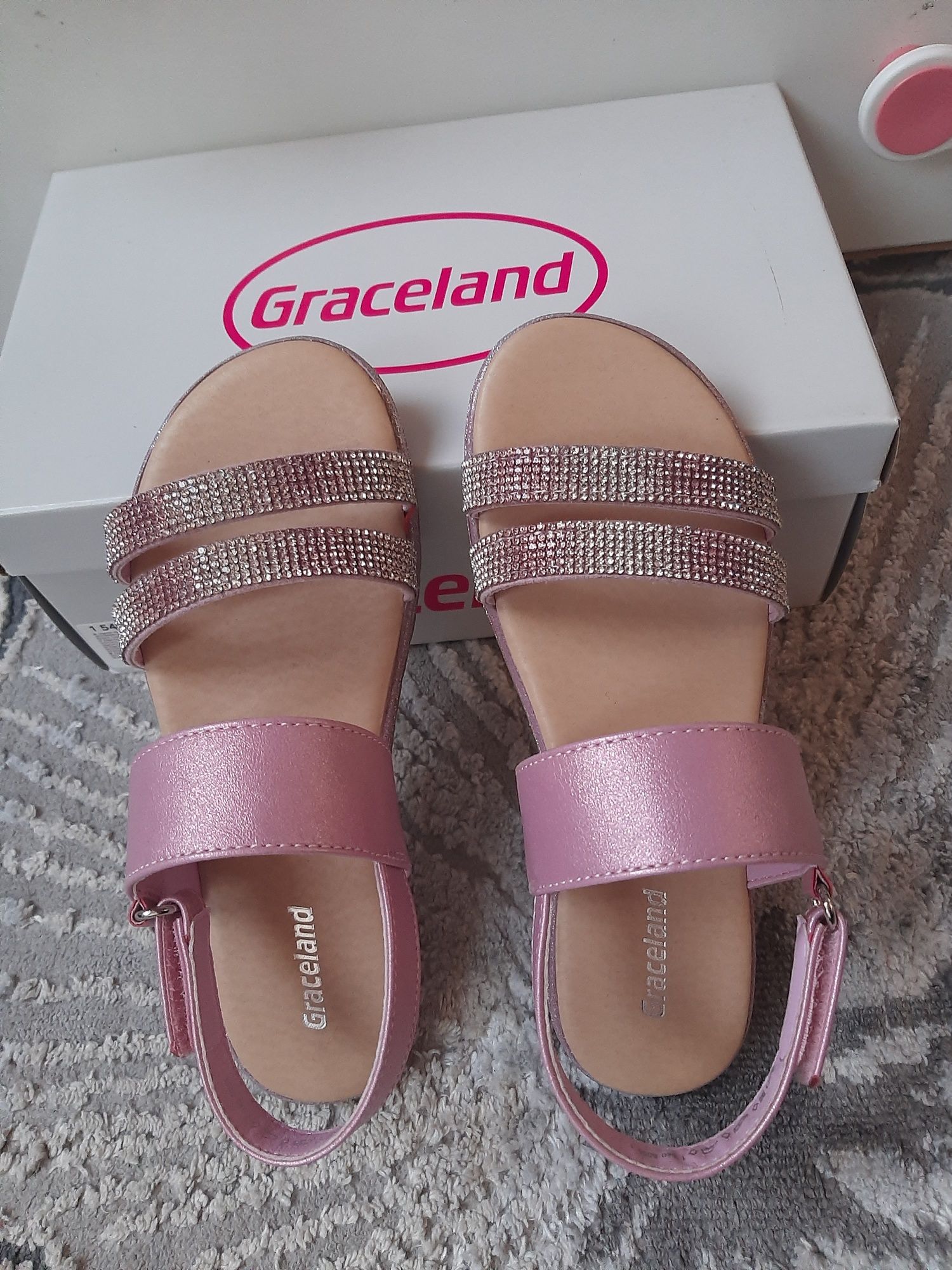 Sandały różowe zdobione Graceland r. 32
