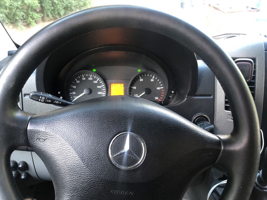 Mercedes Benz Sprinter W906 318 CDI продам