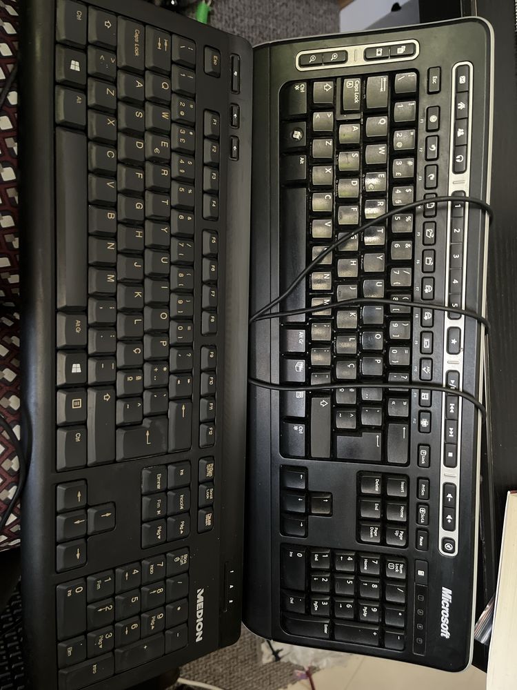 Teclado microsoft e medion