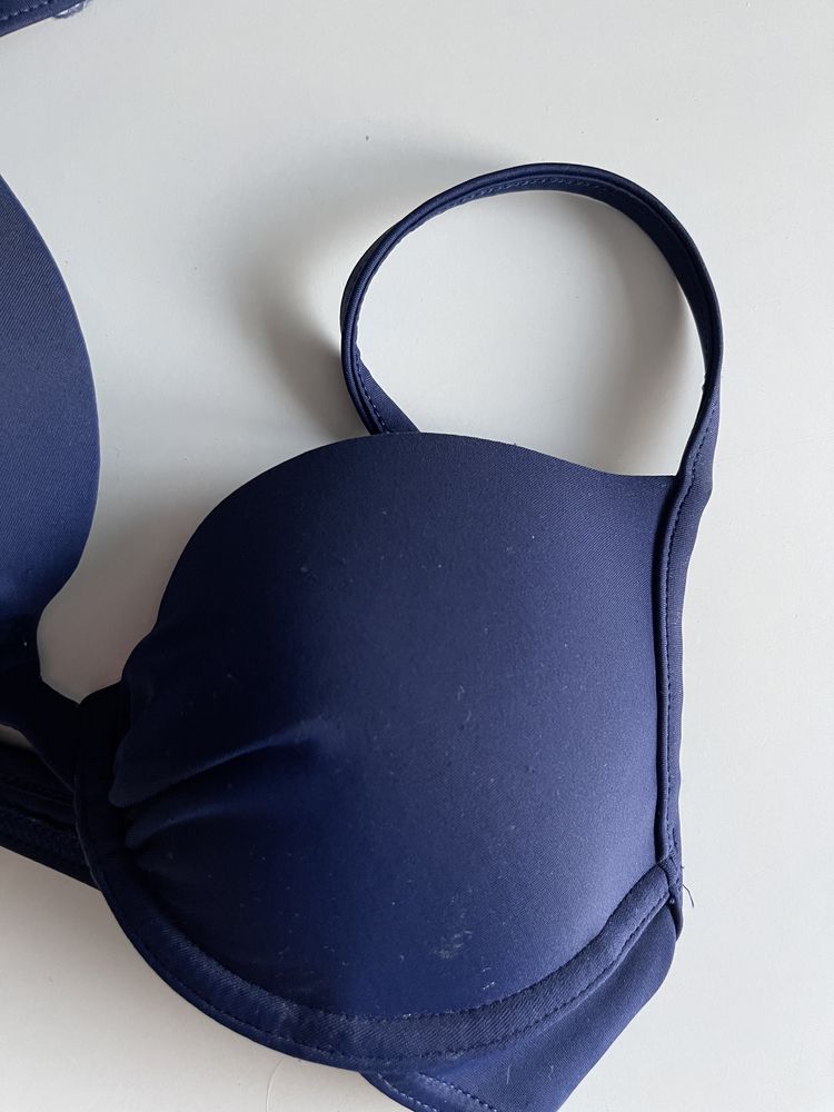 Granatowy biustonosz push up góra od stroju kąpielowego bikini triumph