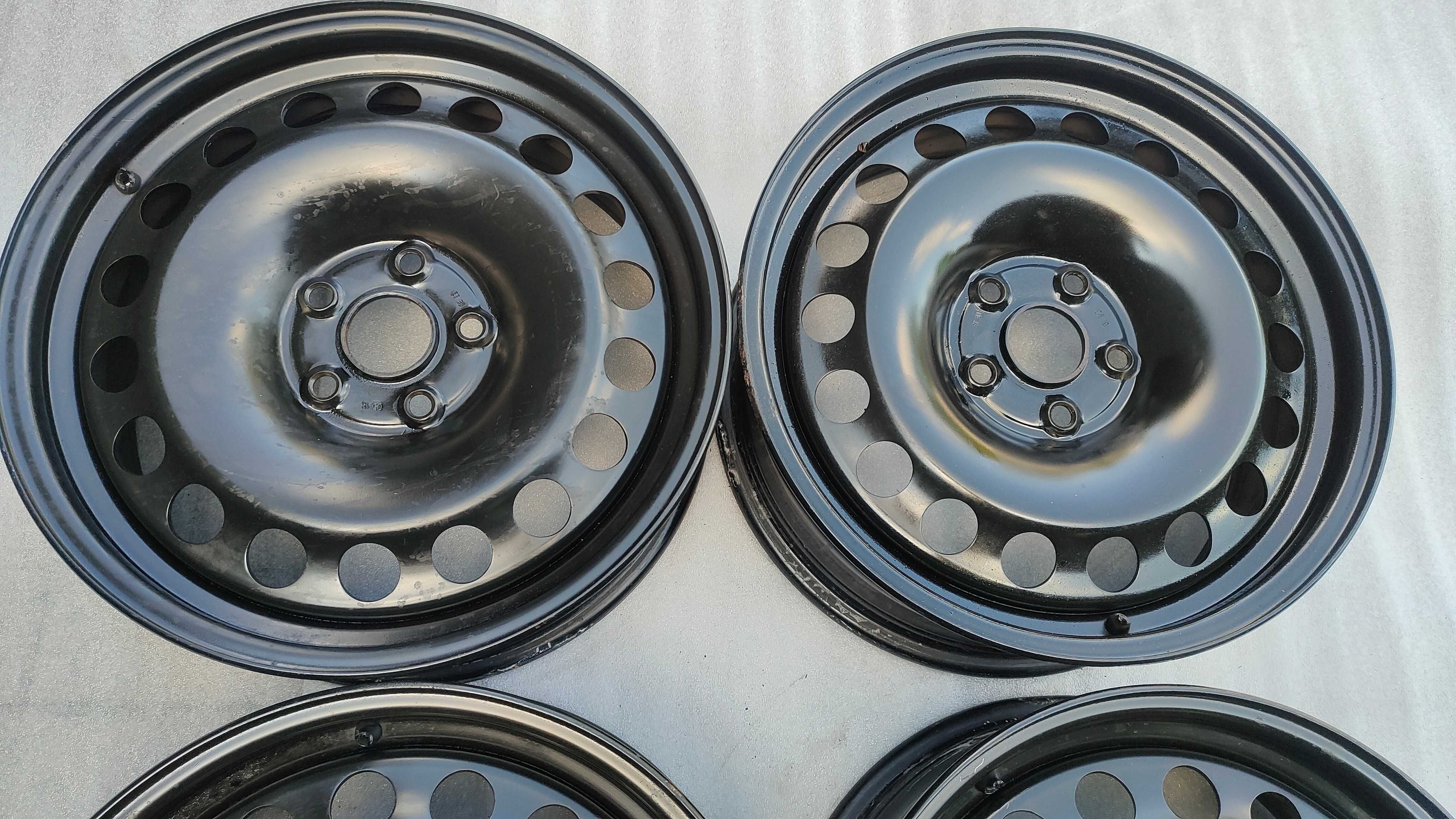 Felgi Stalowe VW Tiguan SKODA SEAT AUDI Q2 Q3 17 5x112 6,5j ET38 MB