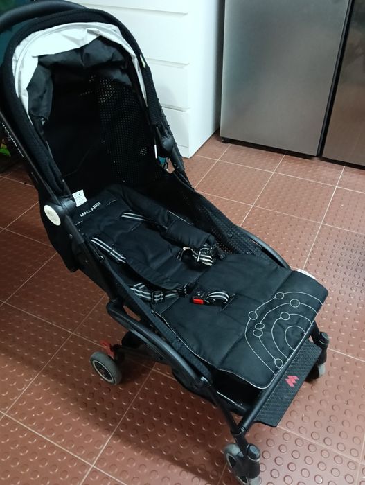 Vendo carrinho de bebé Maclaren