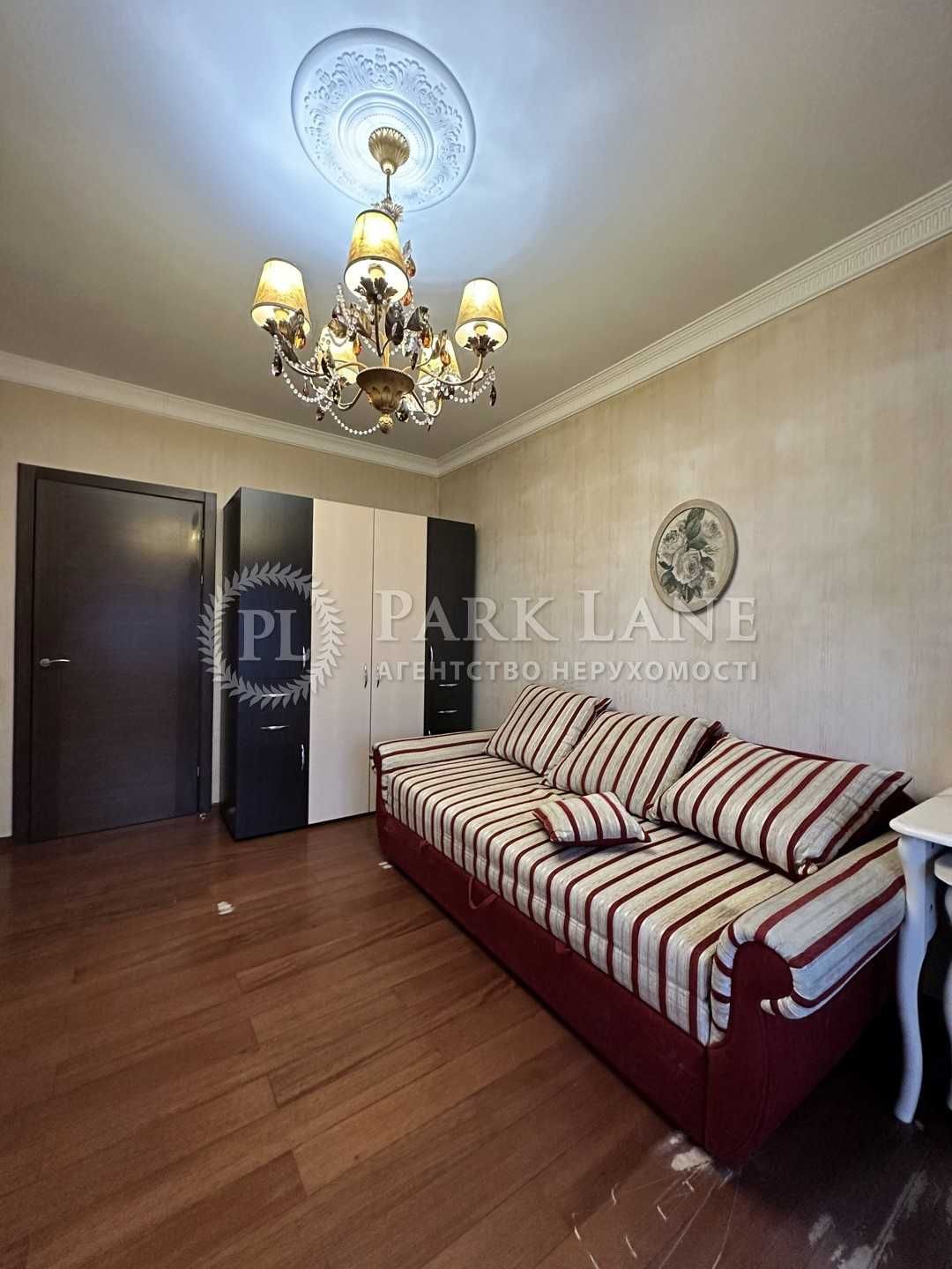 Продаж 3-кімнатної квартири, Старонаводницька, 8б, Печерськ.