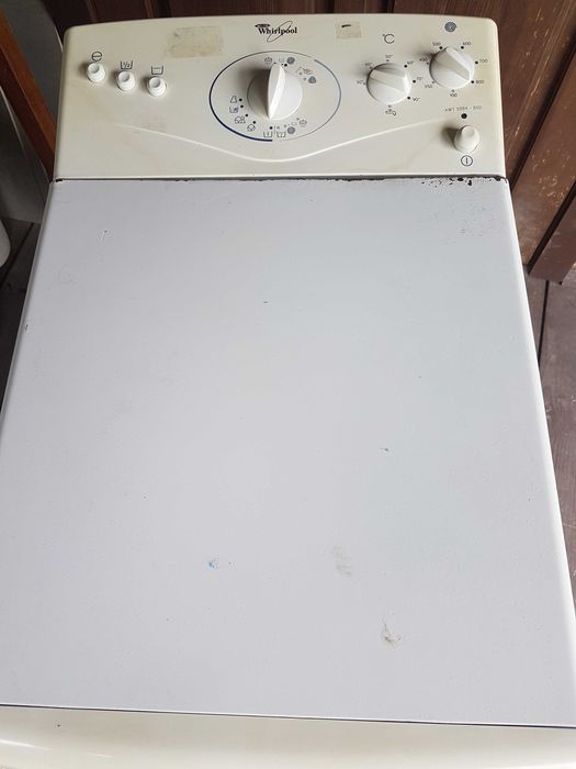 Стиральная машина  Whirlpool 2284-800 с вертикальной загрузкой
