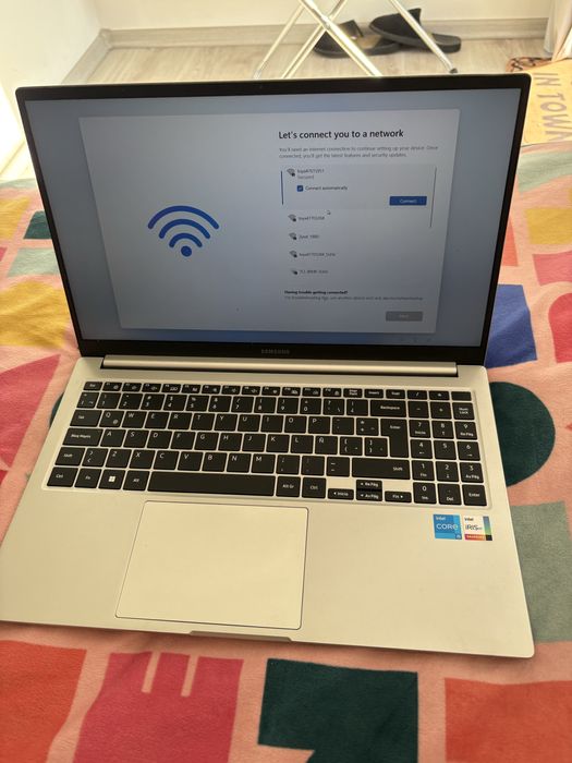 Laptop Samsung – Model NP750XFG-KB2AR