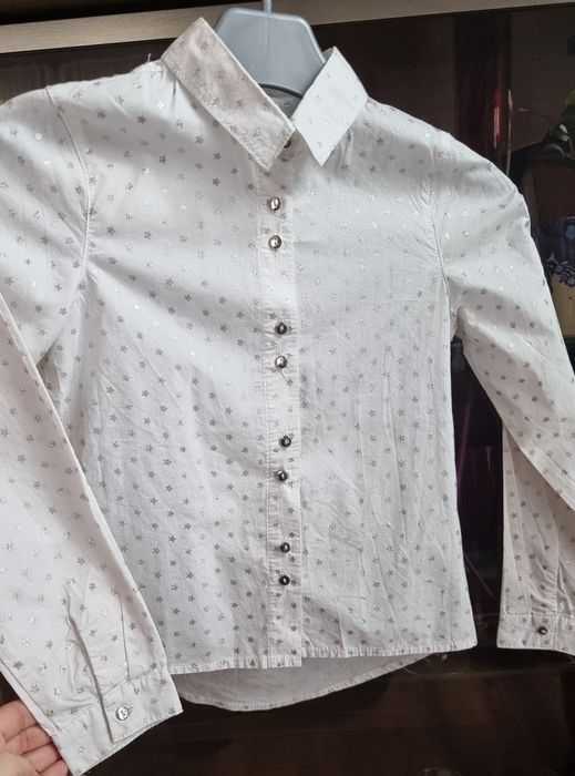 Koszula biała w srebrne brokatowe gwiazdki