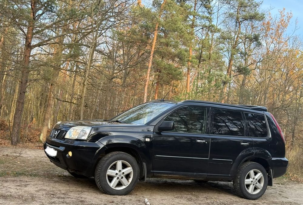 Nissan X-Trail 2004 4x4 dla ZSU- UA- SPRZEDANY