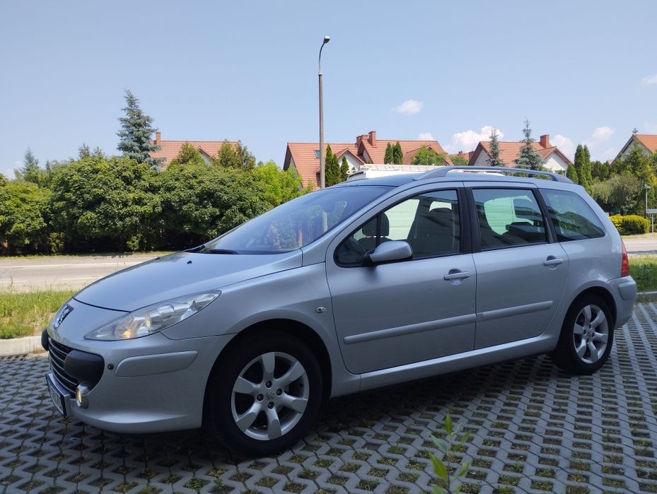 Peugeot 307sw 2005r 1.6 7osobowy / panorama / klima / Opłacony