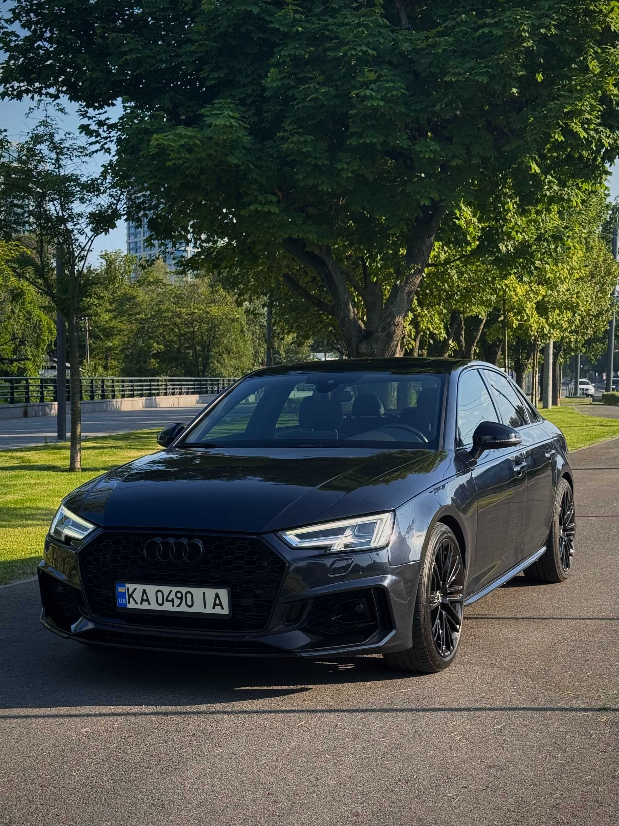 Audi A4 2.0 Premium Plus quattro