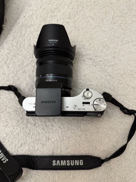 Samsung NX300 фотоапарат цифровий
