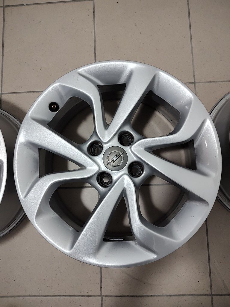 Felgi Opel Corsa E 16'' 4x100 czujniki ciśnienia