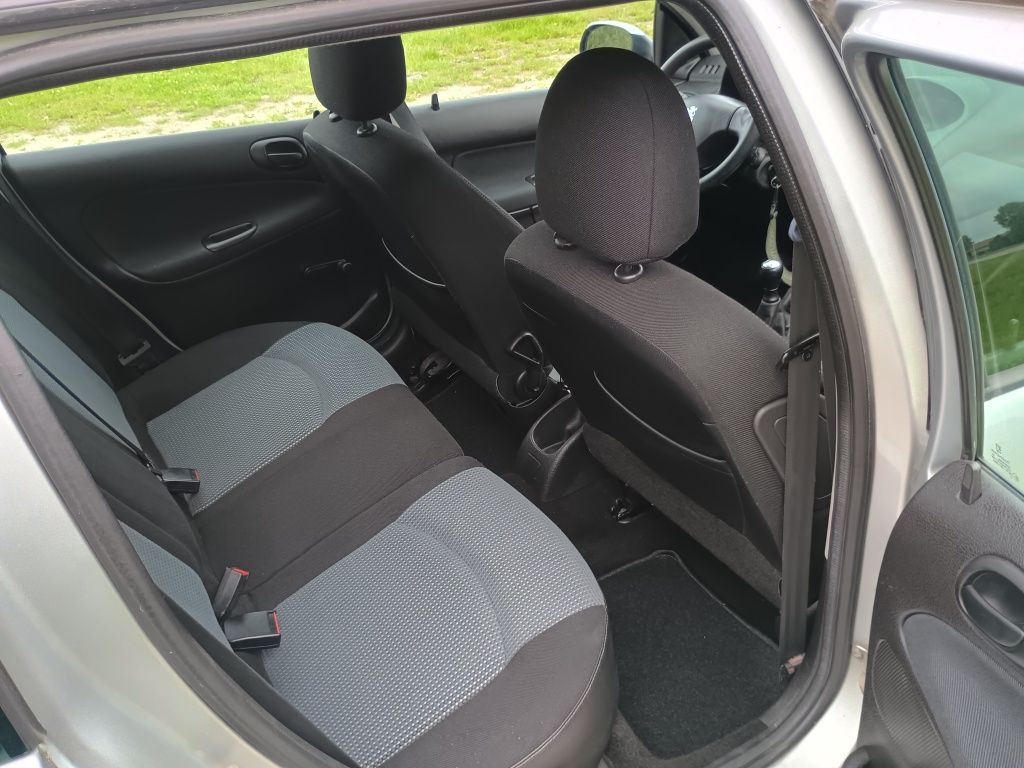 Peugeot 206 SW 1.4 benzyna 2004 rok klimatyzacja sprowadzony zarejestr
