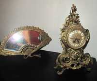 Espelho e relógio antigo