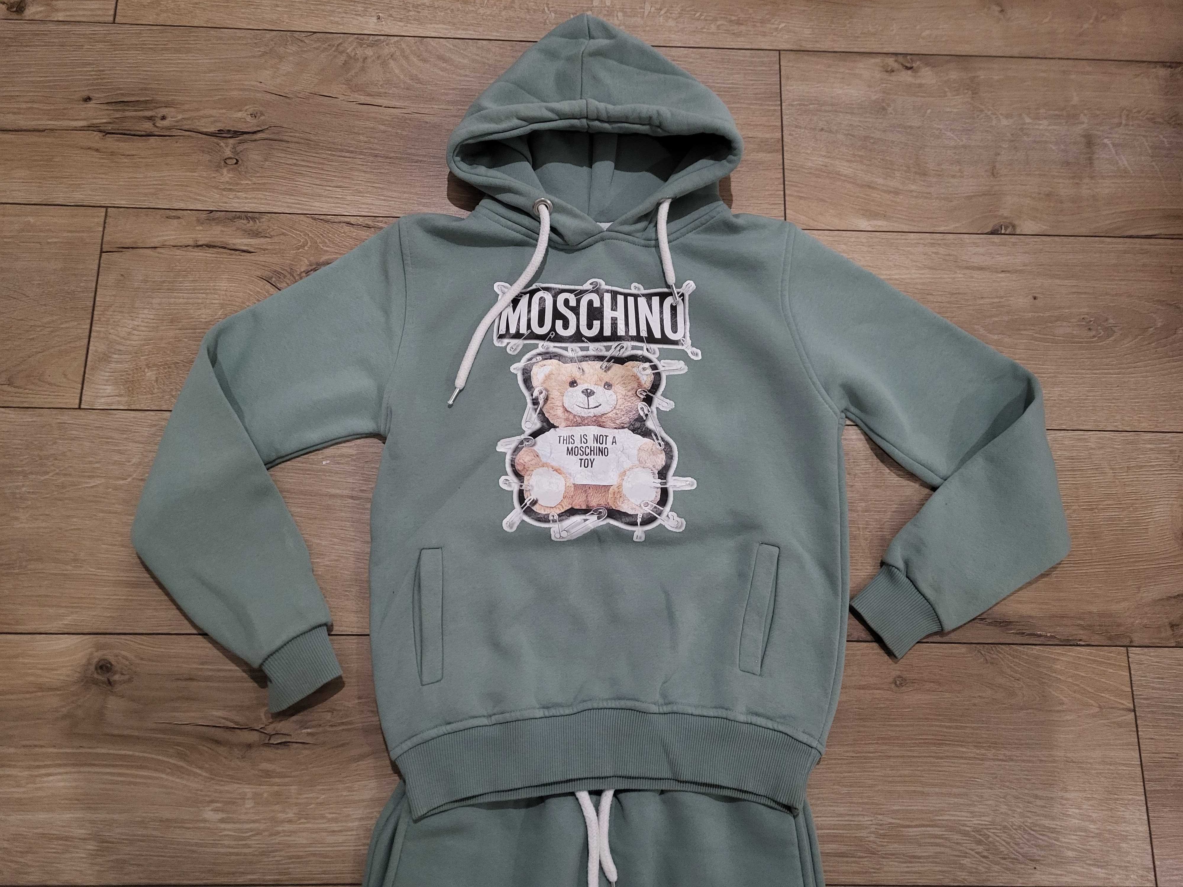 Prześliczny dres Moschino r. 140-146 miętowy stan super misiu