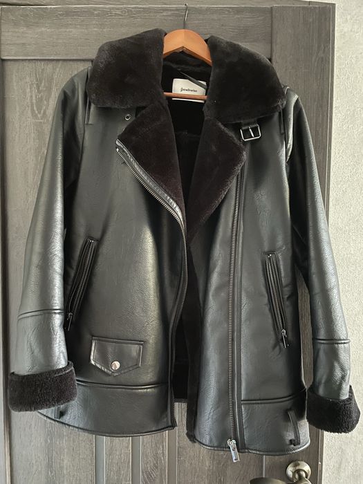 Шкіряну дублянку