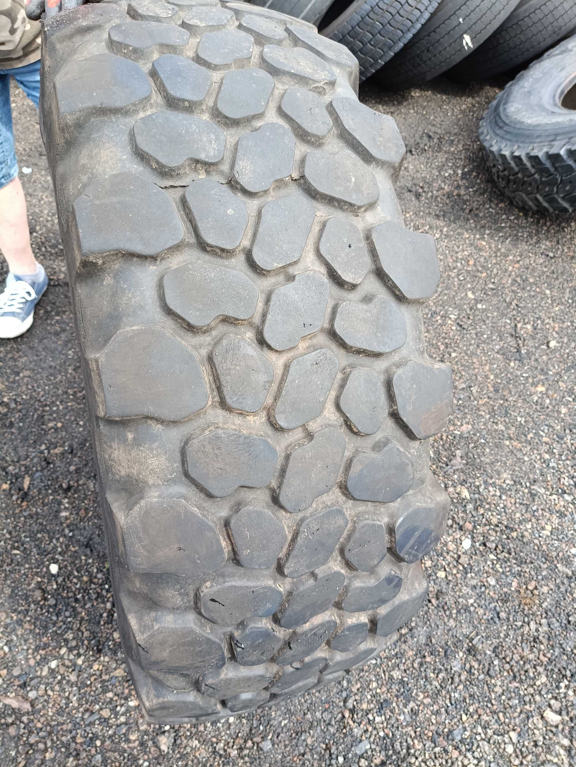 Opona 365/80R20 365/80/20 Ringdon