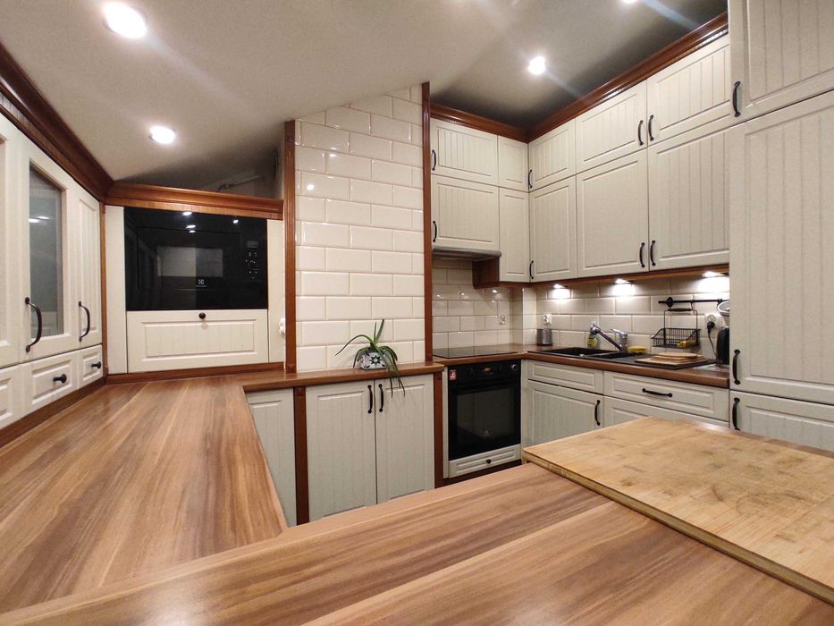 Wynajmę mieszkanie dla firmy, po remoncie, dobry standard