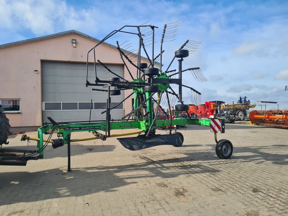Zgrabiarka dwukaruzelowa Deutz Fahr swat master 7041 vicon kverneland