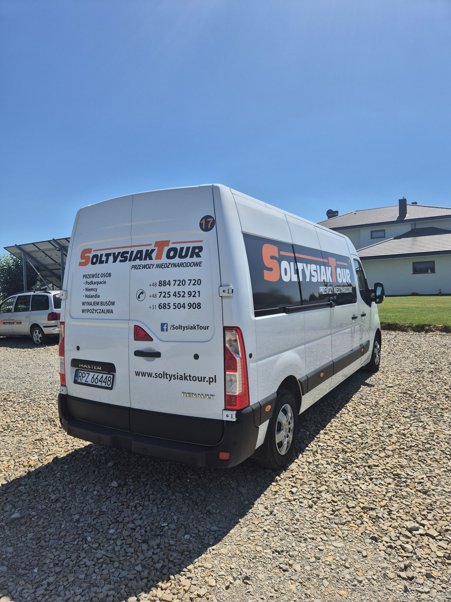 Renault master 2021r 2.3dci 9 osobowy krajowy.