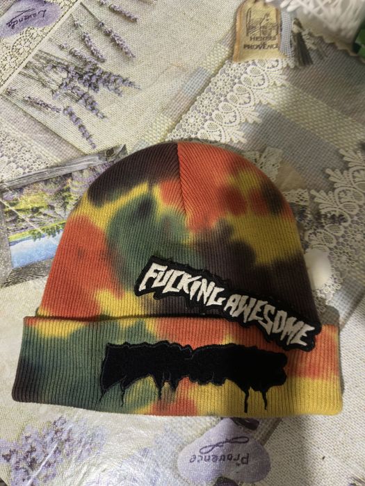 продам шапку FUCKING AWESOME