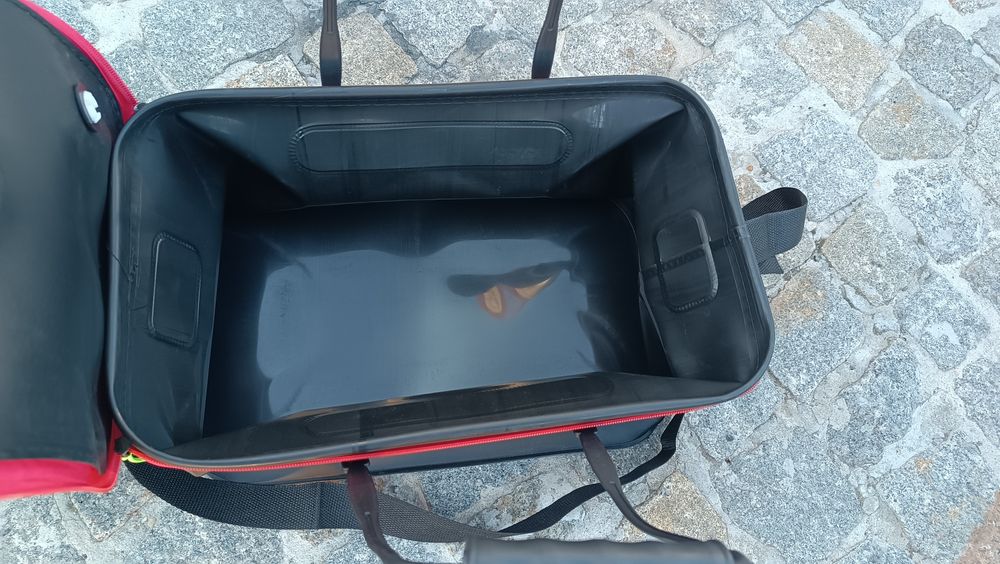 Bolsa de pesca nova