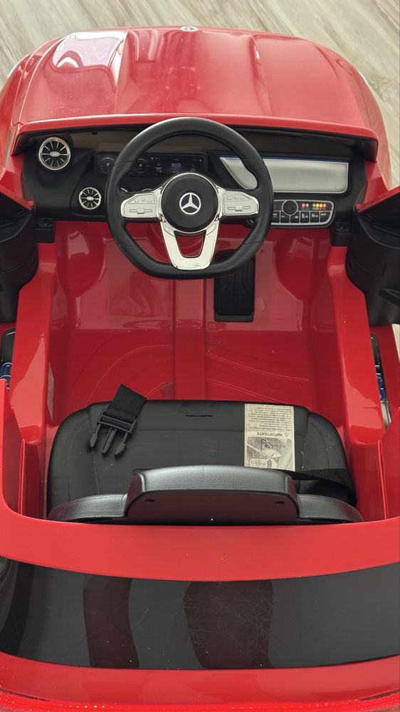 Carro Eletrico para Crianças Mercedes EQA 12V com musica