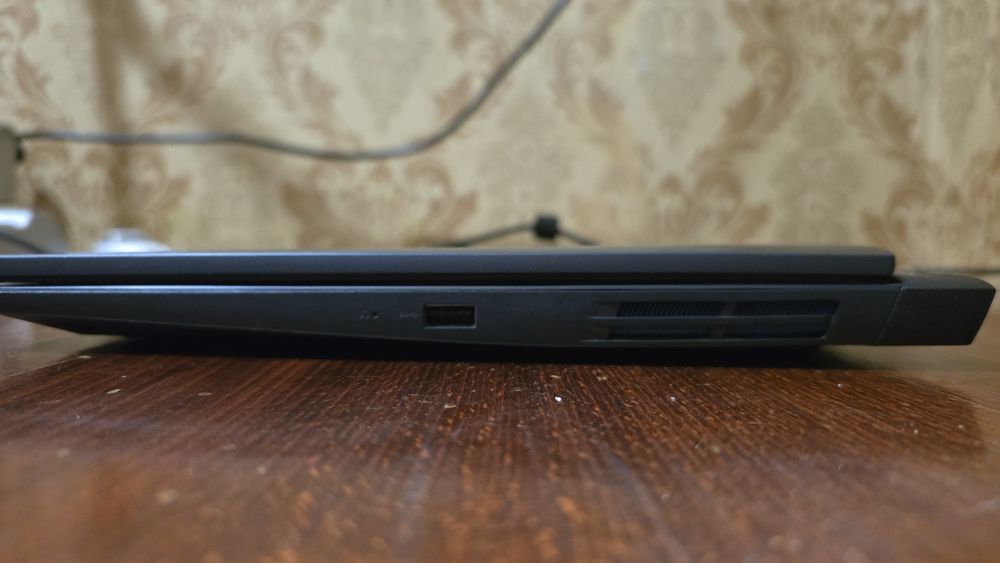 Lenovo IdeaPad Gaming 3 15IAH7