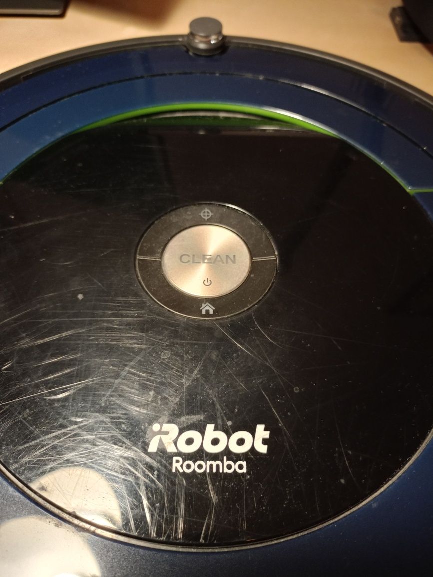 Robot Rumba 695 odkurzacz