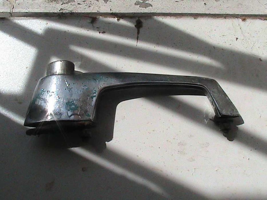 Олени ГАЗ-21 Ручка дверная на АЗЛК 412 Зеркало ВАЗ запас Габарит стары