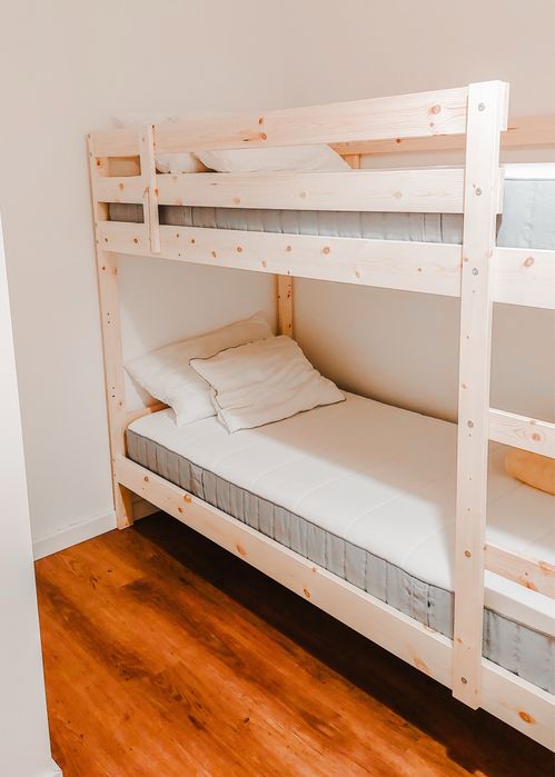 Beliche com colchões ikea