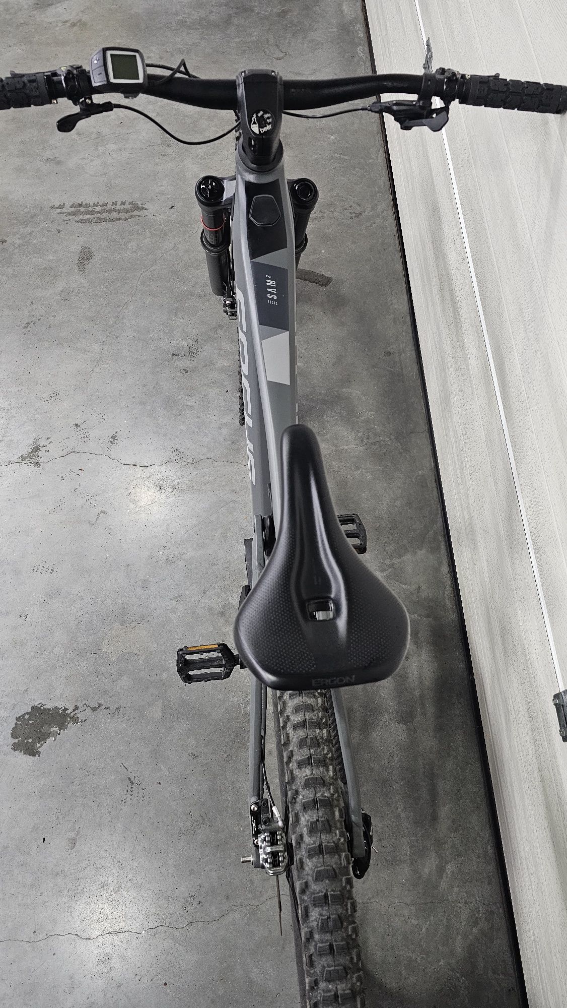 E-MTB Full Rower Focus SAM² 6.7 Slate Gray roz. M. R29
