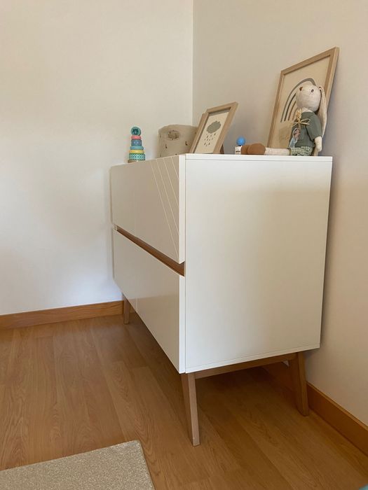 Trama Nuova berço + colchão molaflex c/ resguardo impermeavel + cómoda