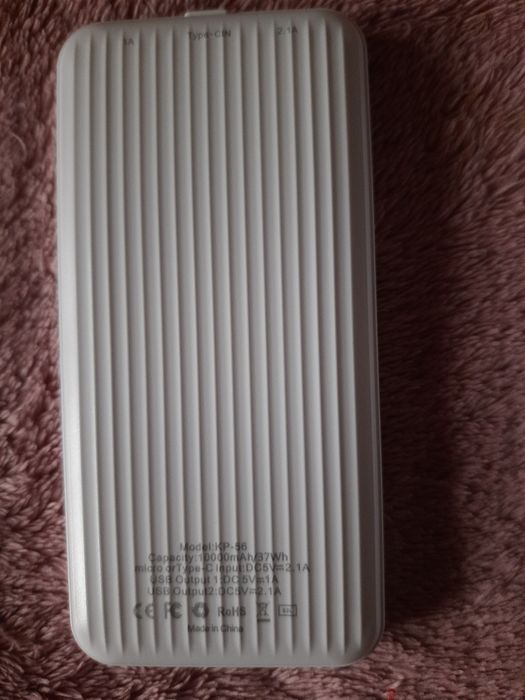 Павербанк на 10000 mAh для телефонов, смартфонов, планшетов